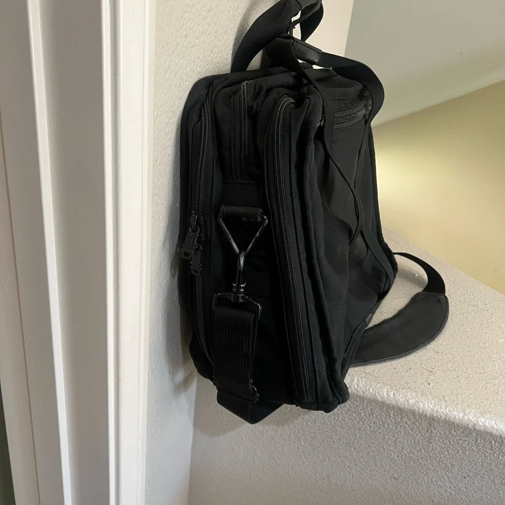 DEFECT READ DESCRIPTION Alpha Ballistic Bag Organizer‎ Laptop Brief Messenger